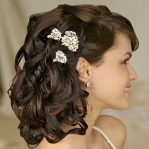 hairstyle for short hair 