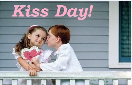 happy kiss day whats app dp 