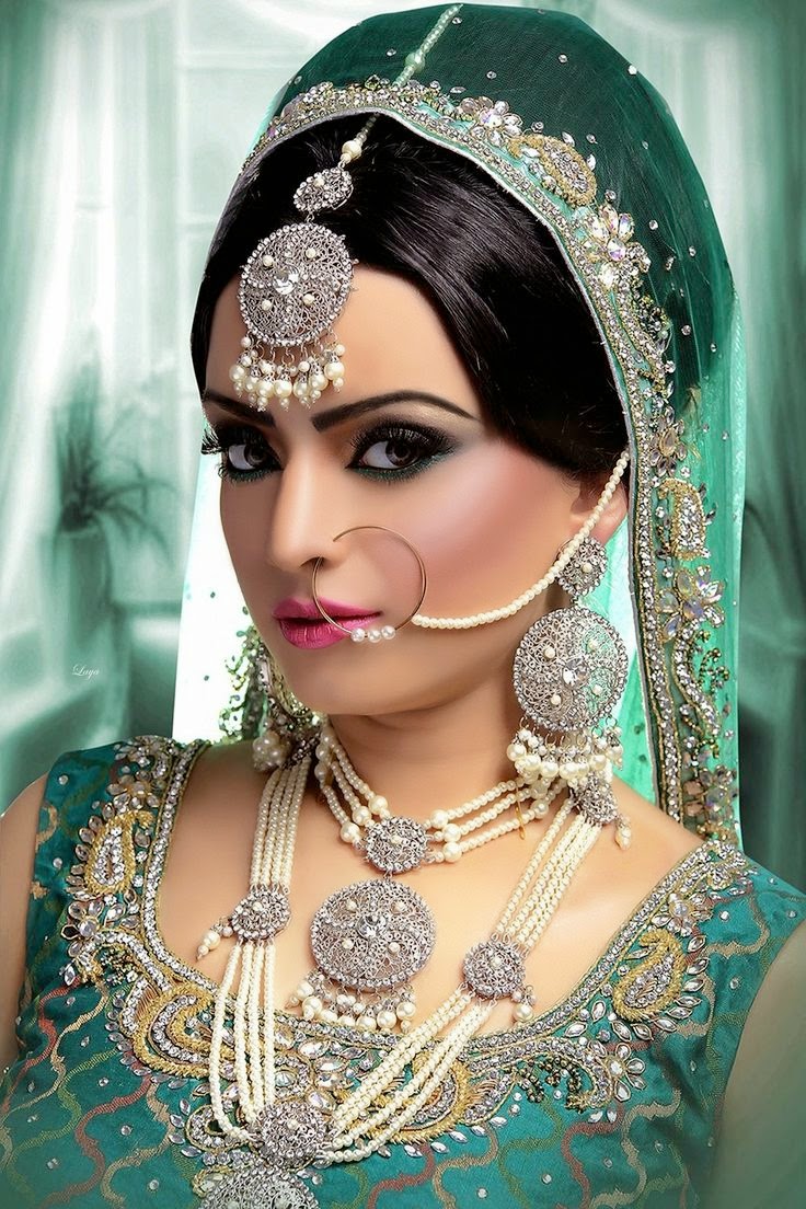 indian bridal traditional nose pin design 