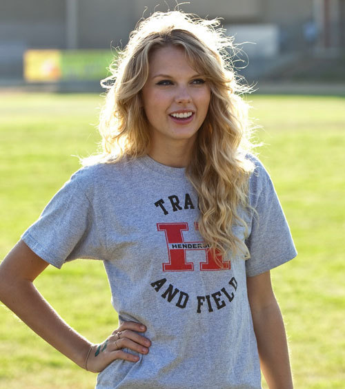 Casual Look Taylor Swift HD Wallpapers Without Makeup Images