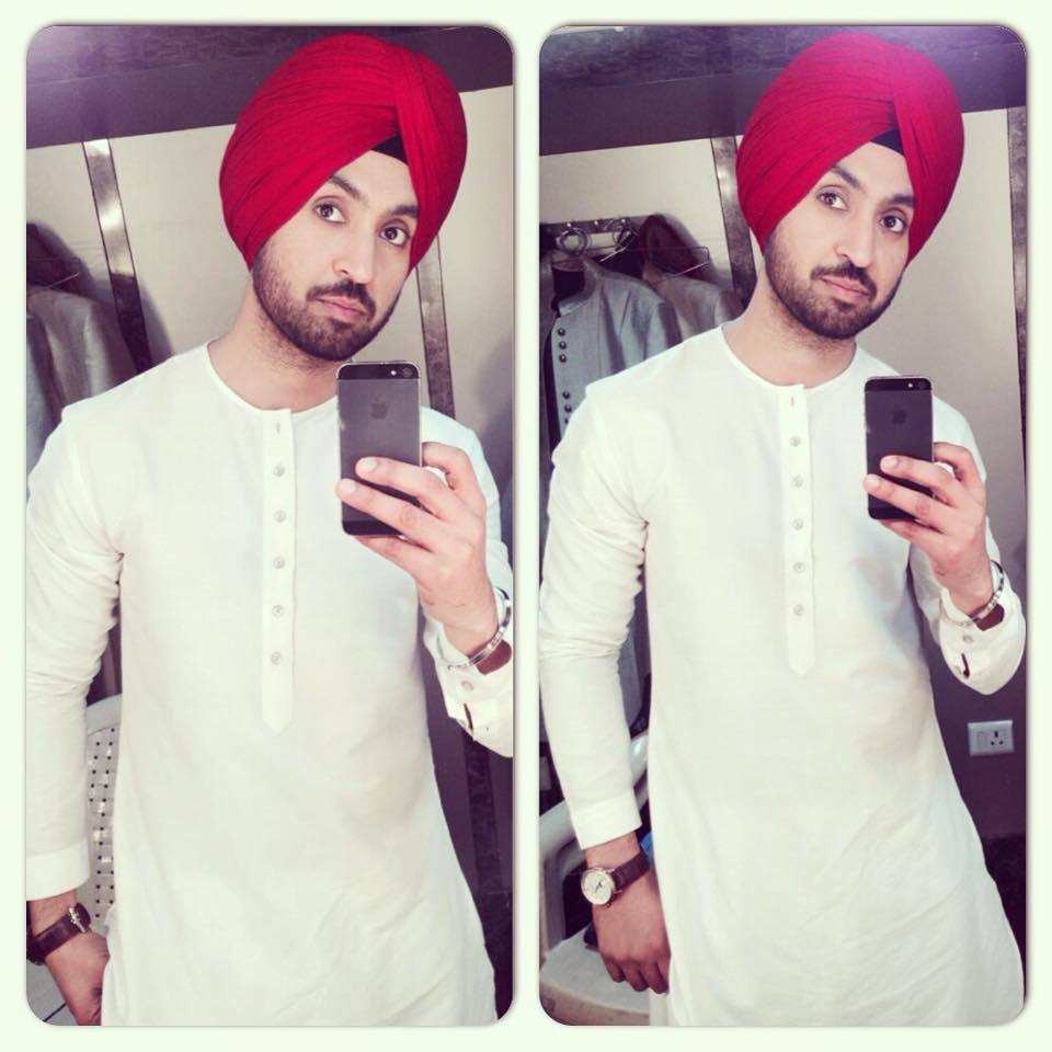 diljit-dosanjh-selfie-in-kurta-pajama