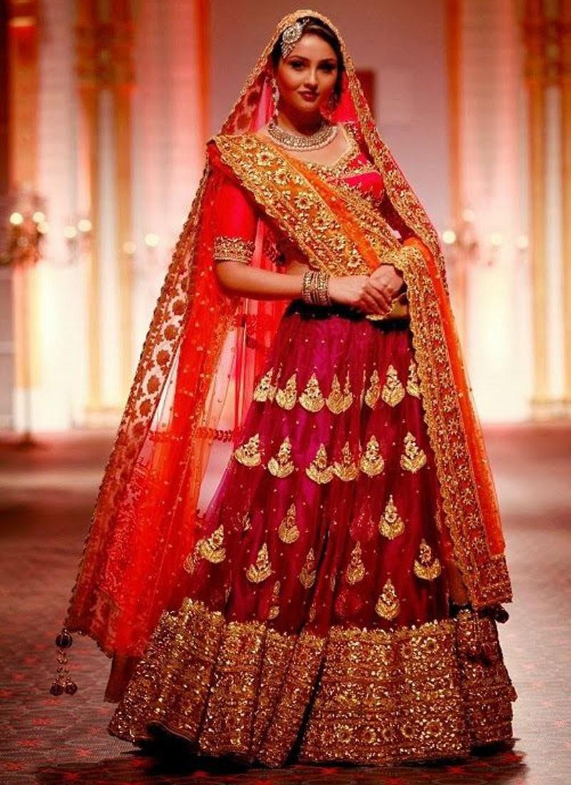  Best Bridal Designers Wedding Dresses On Rent In Delhi