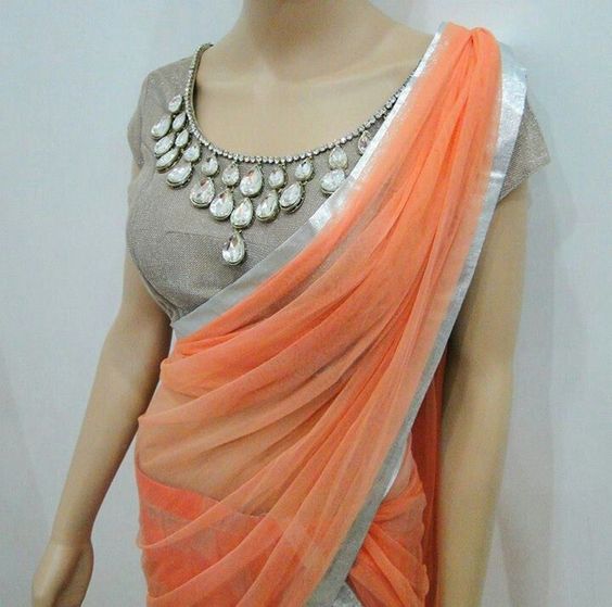 latest blouse neck design