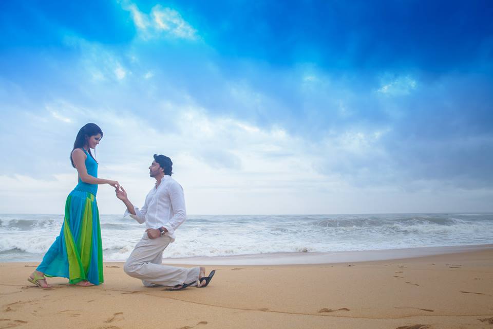 pre wedding shoot on beach