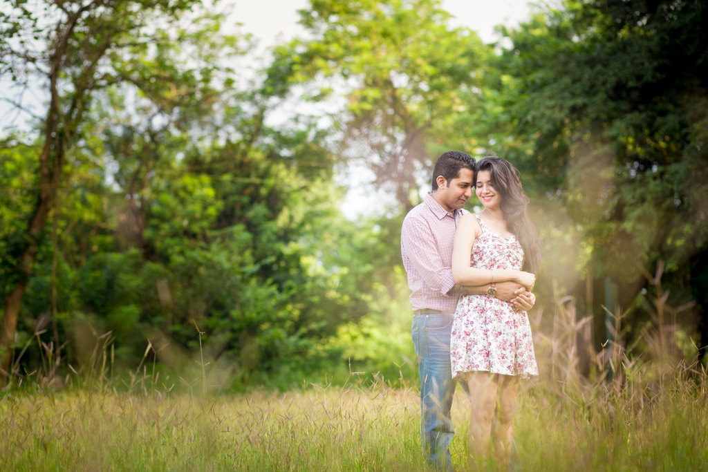 couple wedding shoot