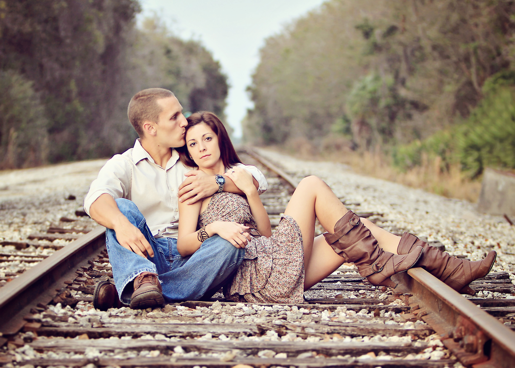 engagement shoot on train tracks