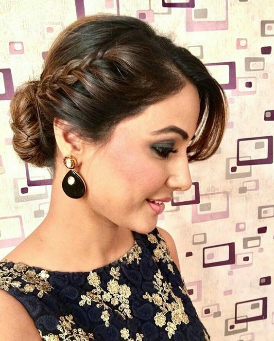 hairstyle on saree for party