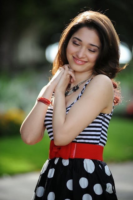 Tamannah Bhatia Images without makeup HD wallpapers