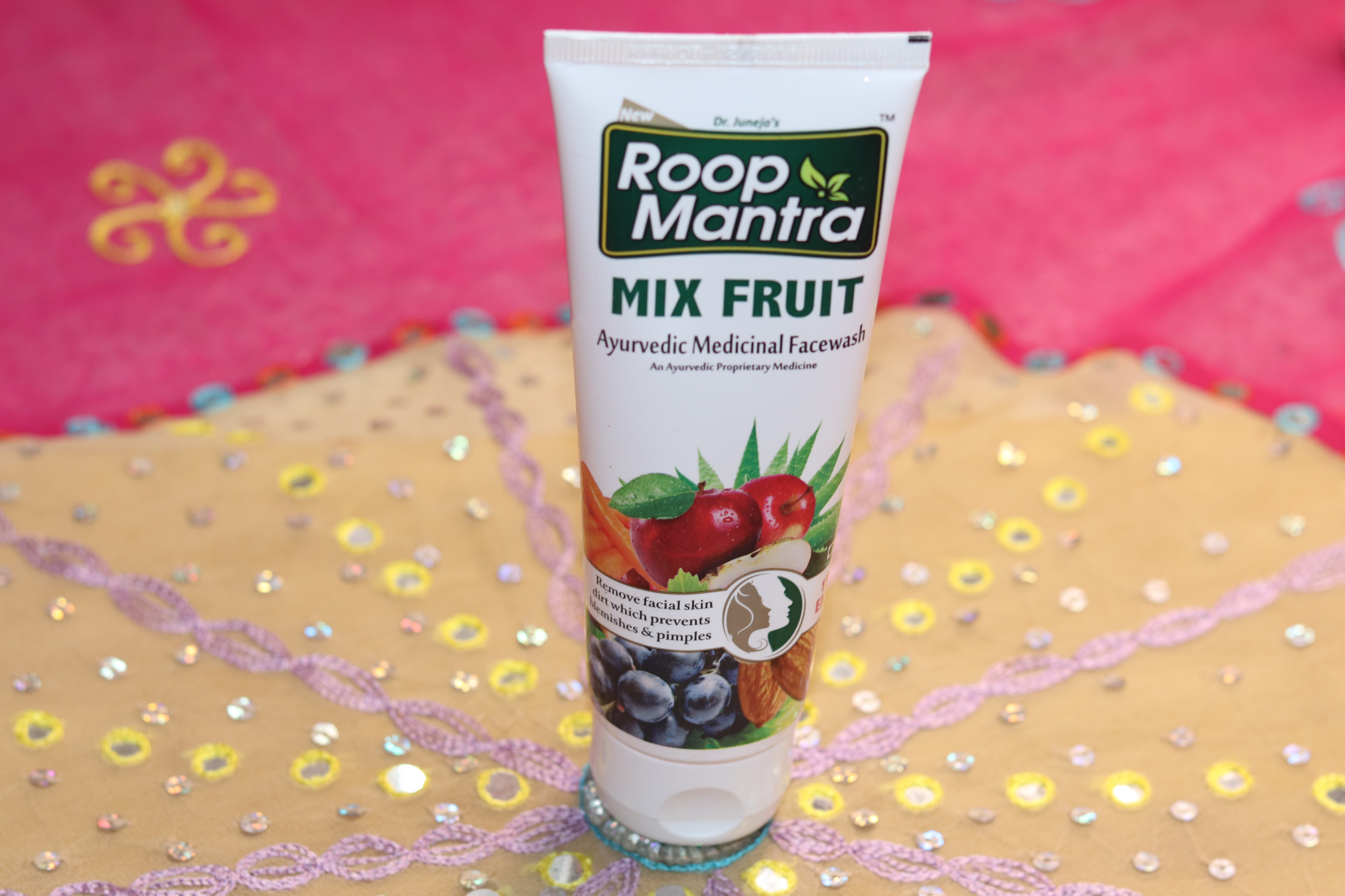 Mix Fruit Ayurvedic Medicinal Facewash
